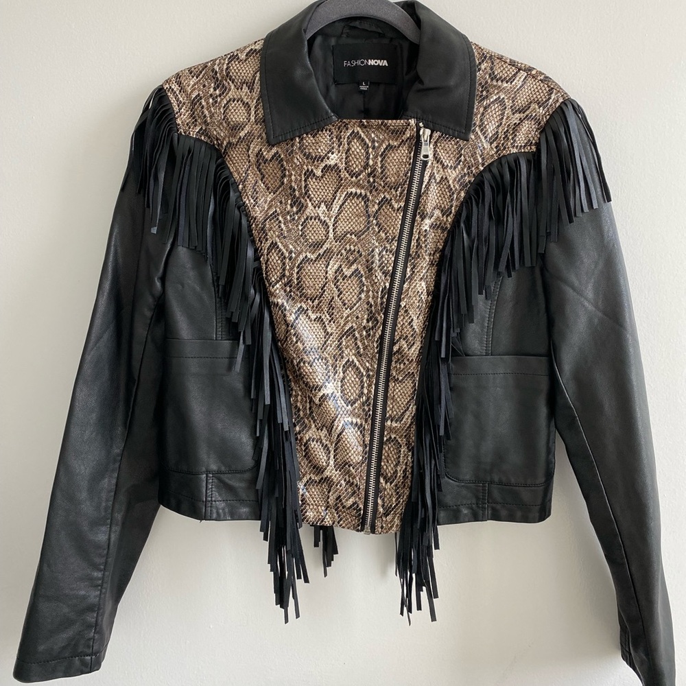New Cropped faux Leather jacket